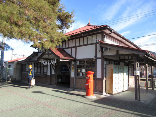 なんともいい感じの長瀞駅　コロナがおさまったら、秩父鉄道を乗りに来たい