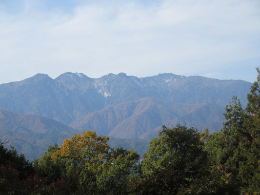 険しい山稜を眺めつつ、若い内に登っておけばよかったな〜と帰路についたのでした いい山旅をありがとうございました
