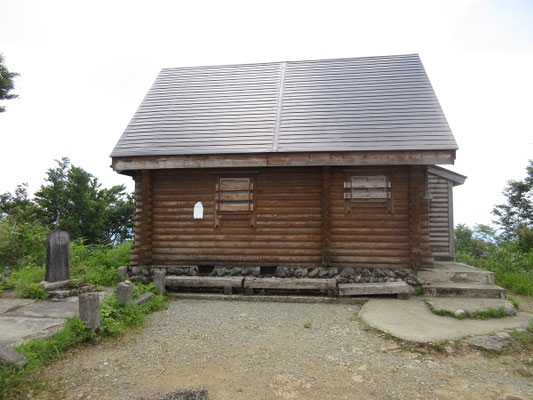 女人堂の避難小屋