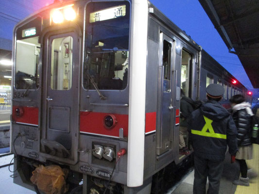 定刻通り16時半過ぎに知床斜里駅に到着