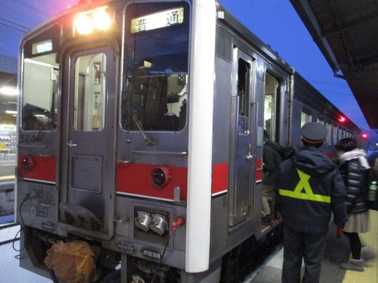 定刻通り16時半過ぎに知床斜里駅に到着