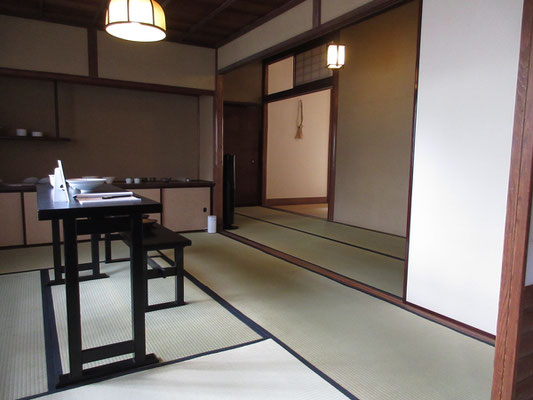 普段は入れない白雲邸のなかでの展示