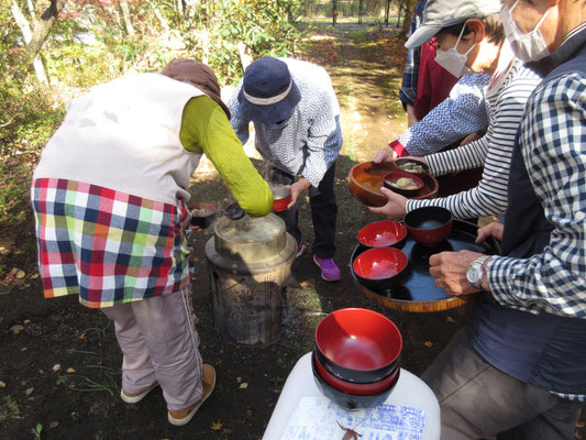 さあ、芋煮会の始まり！