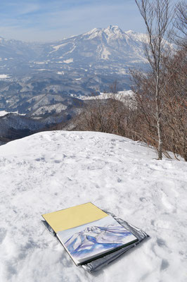 スケッチと山