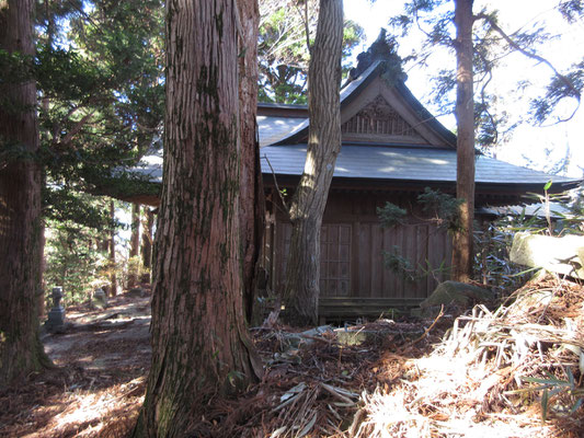 黒前神社　