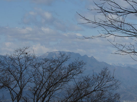 両神山