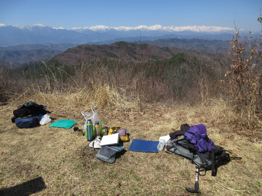 貸切で山頂、散らかし放題