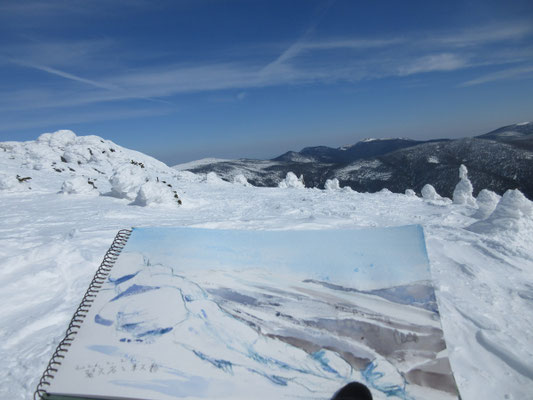 次は夏に行った東大顚山　天気は最高だし微風で申し分ないのだが、いかんせん気温が低く画面の上で水彩がどんどん凍ってしまうのが難