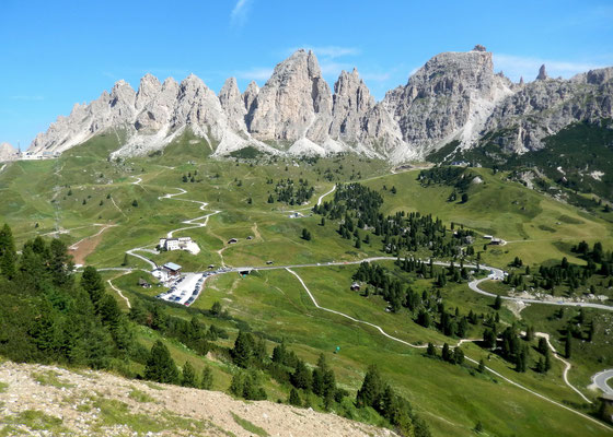 Zurück am Grödnerjoch - 2121 M