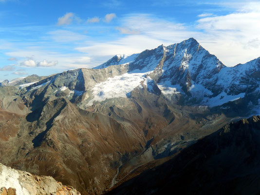 Gipfelblick - Bishorn 4153 M - Weisshorn 4506 M