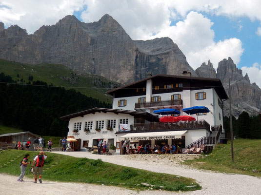 Rifugio Gardeccia - 1949 M