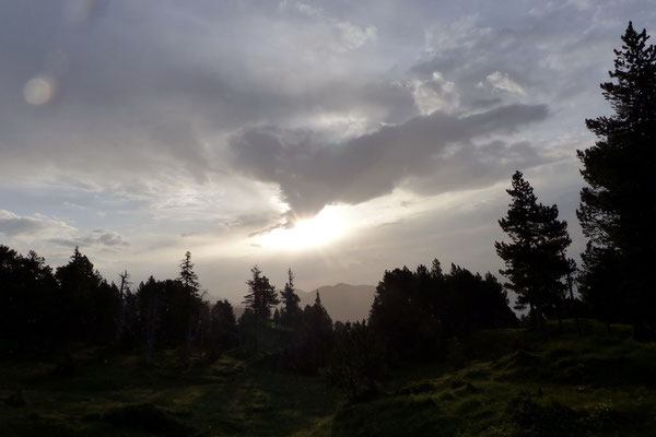 Schlechtwetterwolken im Osten