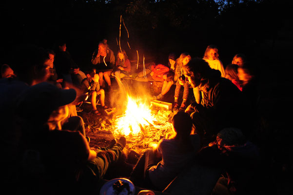 Geschichten am Lagerfeuer