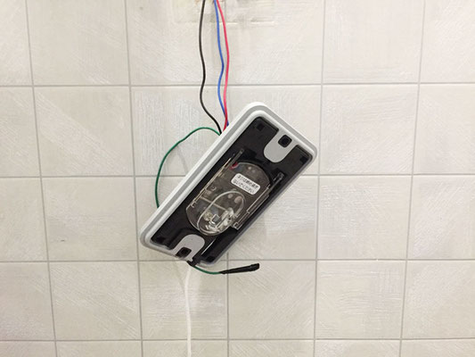 故障した病院のトイレ呼び出しボタン交換工事の様子。その2【新潟市西区】
