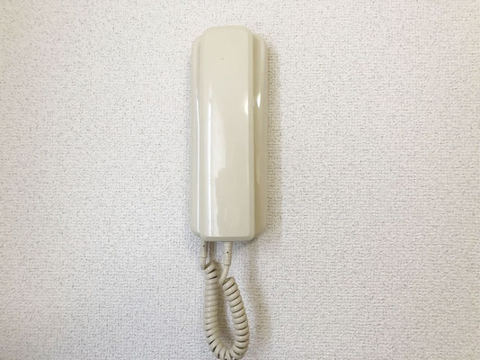 交換工事する故障したアパートインターホン(親機)【新潟市中央区】