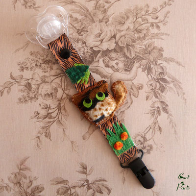 Handmade baby pacifier clip pacifier holder tiger and jungle vegetation 3