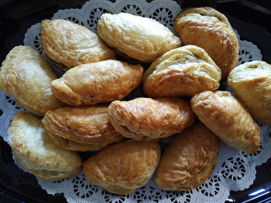 Samoosas mit Lammfleisch, Erbsen und Minze