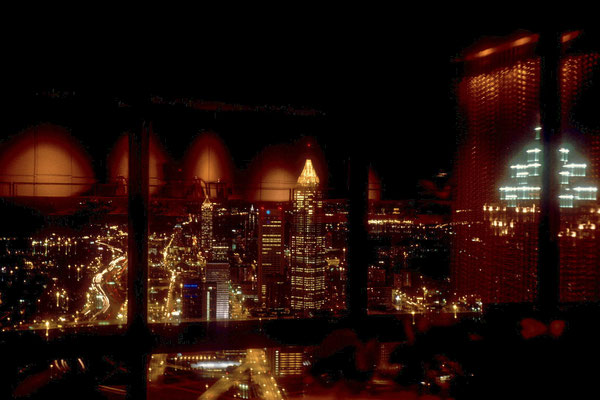 Im Drehrestaurant im 73. Stock des Peachtree Plaza Hotels