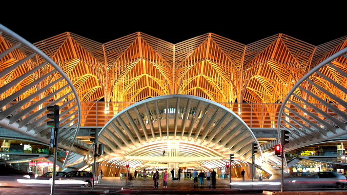 Gare do Oriente (Ostbahnhof) im Park der Nationen