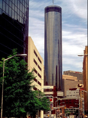 Peachtree Plaza Hotel in Atlanta, Ga.