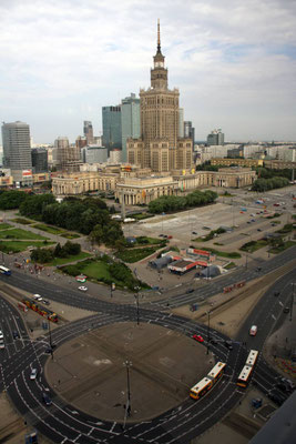 Vue panoramique sur la ville neuve de Varsovie