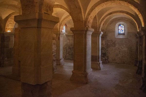 La crypte de l'église Saints Pierre et Paul.