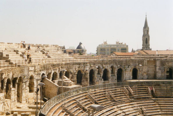 Nîmes - les arènes