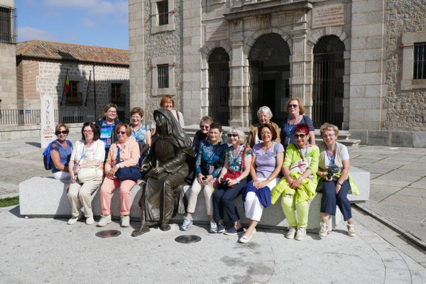 Sainte Thérèse d’Avila… bien encadrée