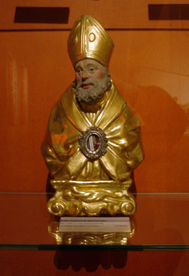 Reliquary bust of Saint Eutropius : in the round, polychrome wooden sculpture