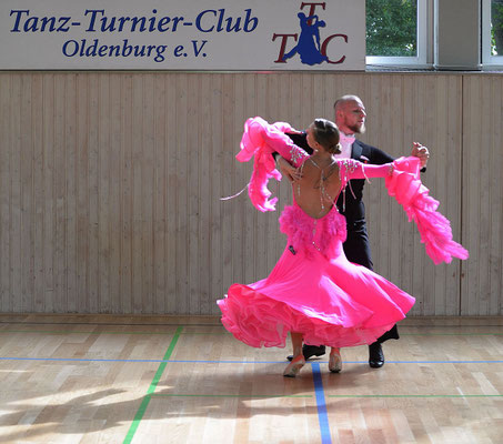 123 Tanzen_TTC_Oldenburg_FOTO_www.MiOfoto_de_Gerd_Schuett