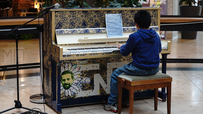 Goldenes Piano in den Schloßhöfen, Foto:MiO Made in Oldenburg®, MiOfoto.de, Gerd Schütt