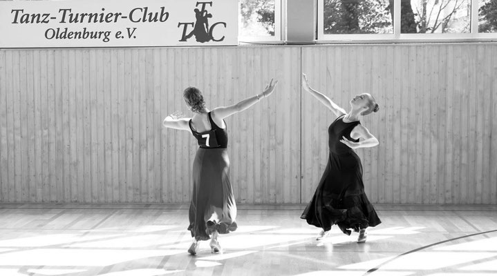306 Tanzen_TTC_Oldenburg_FOTO_www.MiOfoto_de_Gerd_Schuett