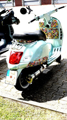 Vespa_Treffen_Foto_MiOfoto_de_Gerd_Schuett