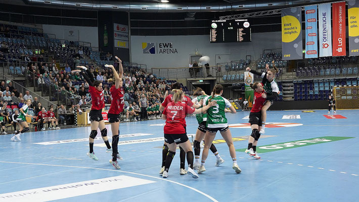 VfL_gegen HCT_Foto_MiO_MiOfoto_de_Gerd_Schuett