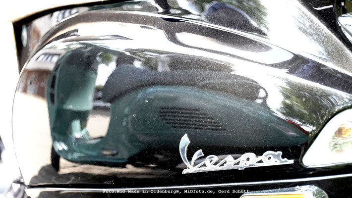 Vespa_Treffen_Foto_MiOfoto_de_Gerd_Schuett