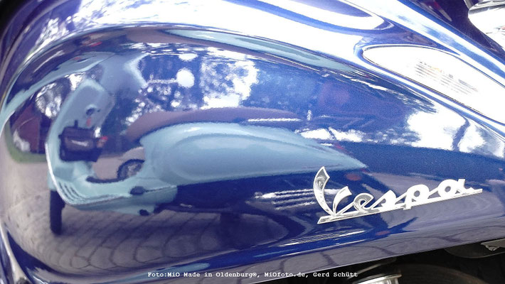 Vespa_Treffen_Foto_MiOfoto_de_Gerd_Schuett