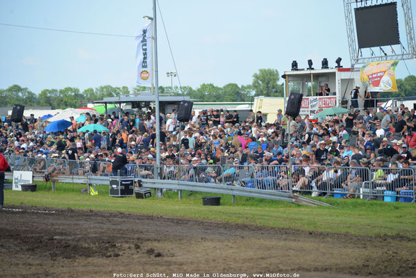 Trecker_Pulling_FOTO_www.MiOfoto_de