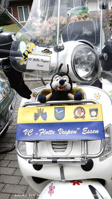 Vespa_Treffen_Foto_MiOfoto_de_Gerd_Schuett