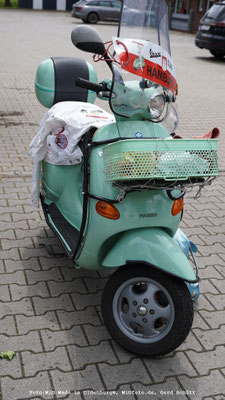Vespa_Treffen_Foto_MiOfoto_de_Gerd_Schuett