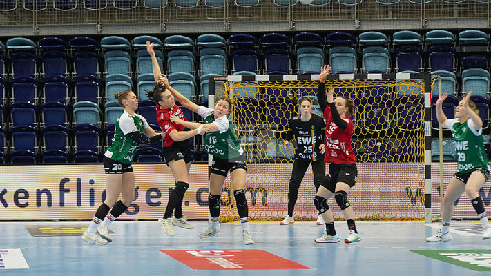 VfL_gegen HCT_Foto_MiO_MiOfoto_de_Gerd_Schuett