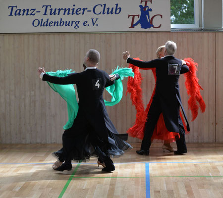 139 Tanzen_TTC_Oldenburg_FOTO_www.MiOfoto_de_Gerd_Schuett