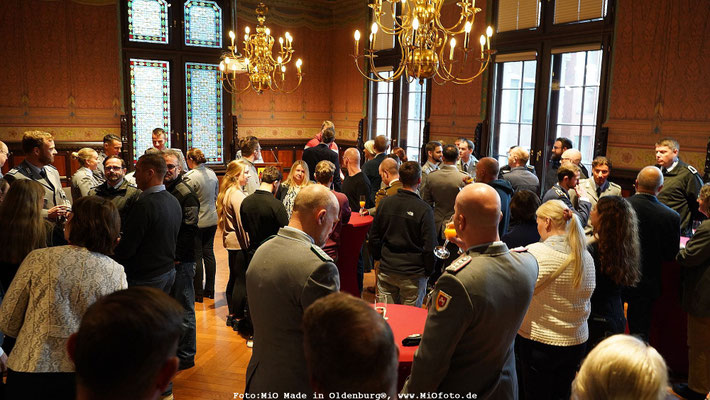 Bürgermeisterin begrüßt nach Oldenburg versetzte Bundeswehr-Angehörige