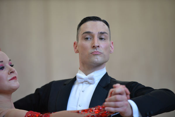 224 Tanzen_TTC_Oldenburg_FOTO_www.MiOfoto_de_Gerd_Schuett