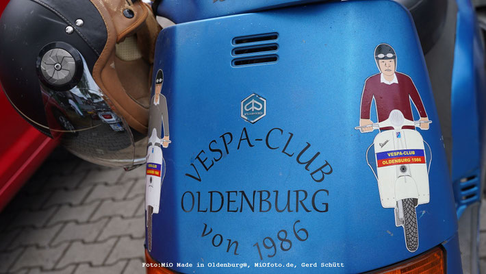 Vespa_Treffen_Foto_MiOfoto_de_Gerd_Schuett