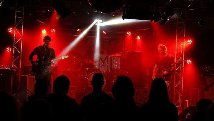 Foto_MiO_MiOfoto_de_Gerd_SchuettZ3M3NT Aktuelle Tour „Journey To A Beautifull Nowhere“-Tour Special Guest: Holz