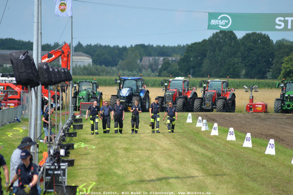 Trecker_Pulling_FOTO_www.MiOfoto_de