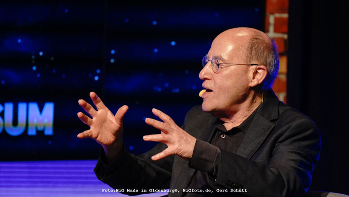 Gregor Gysi bei UNTERGERGS UNIVERSUM, Foto:MiO Made in Oldenburg®, MiOfoto.de, Gerd Schütt
