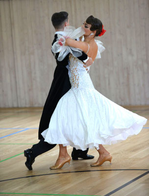 149 Tanzen_TTC_Oldenburg_FOTO_www.MiOfoto_de_Gerd_Schuett