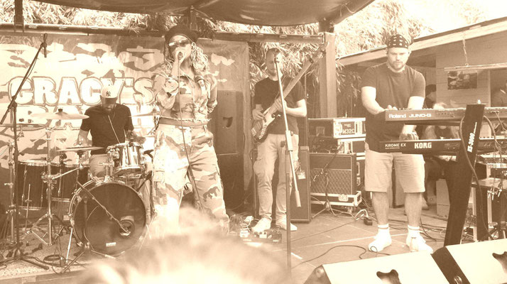 Grays_Bash_FOTO_www.MiOfoto_de