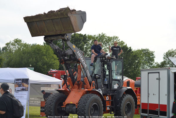 Trecker_Pulling_FOTO_www.MiOfoto_de